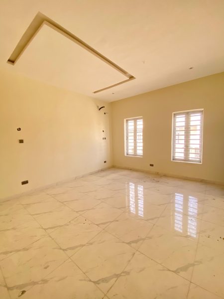 3 bedroom terrace duplex in Ajah