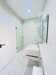 Elegant 4 bedroom maisonette with BQ for rent