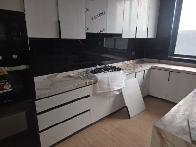 5 bedroom fully detached duplex with BQ and 2 extra rooms