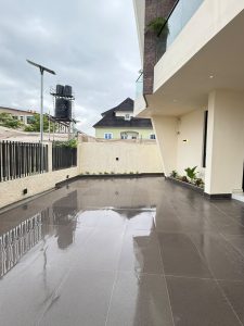 Newly Built 5 Bedroom Fully Detached Duplex
