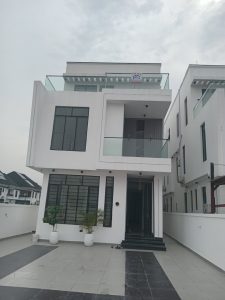 5 BEDROOM DUPLEX FOR SALE IN LEKKI