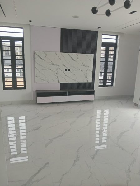 5 BEDROOM DUPLEX FOR SALE IN LEKKI