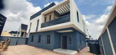 4 bedroom fully detached duplex at Opic Estate Lagos