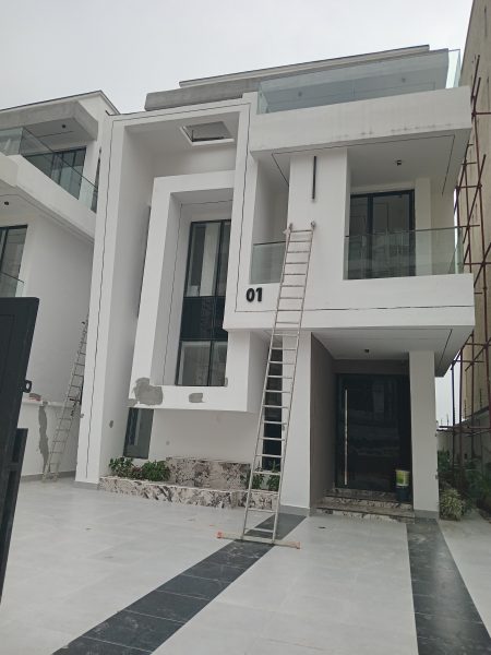 5 BEDROOM DUPLEX FOR SALE IN LEKKI PHASE ONE