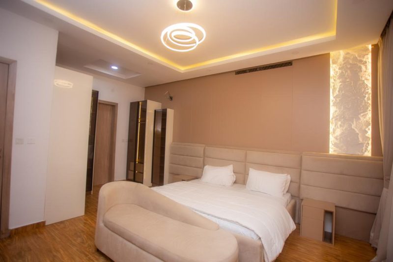 Fully Detached 3-Bedroom Bungalows with BQ