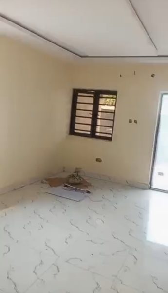 A room and parlor self contained at Mowokekere Ikorodu
