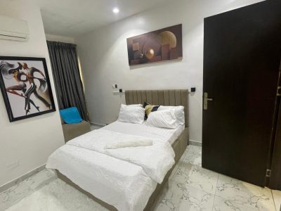 2 bedroom spacious apartment at Ikate, Lekki.