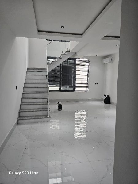Brand new 4 Bedroom terrace Duplex