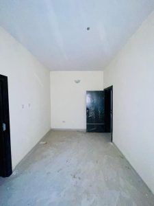 FULLY FURNISHED 3-BEDROOM APARTMENT WITH BQ