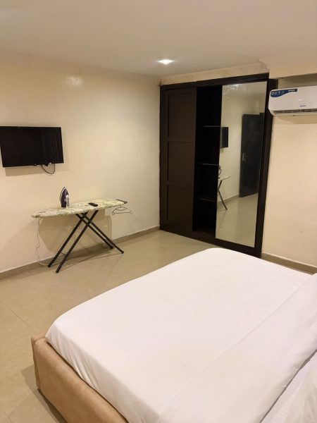 6 units of Fully Furnished And Serviced 1-Bedroom Apartment