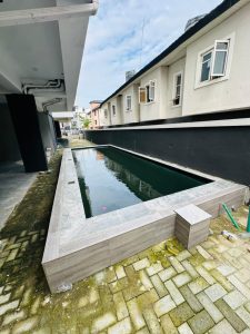 2 Bedroom Apartment with Swimming pool and Elevator