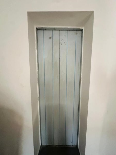 2 Bedroom Apartment with Swimming pool and Elevator