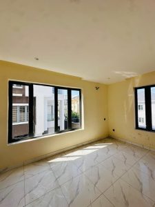 2 Bedroom Apartment with Swimming pool and Elevator