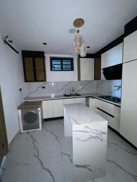 Multiple Bedroom Apartments with pool, Gym and Water treatment