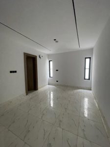 Multiple Bedroom Apartments with pool, Gym and Water treatment