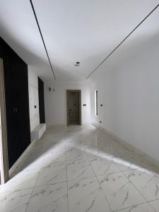 Multiple Bedroom Apartments with pool, Gym and Water treatment
