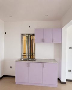 1 Bedroom Flat with 24/7 Power Supply, Open Plan Kitchen and Visitors Toilet