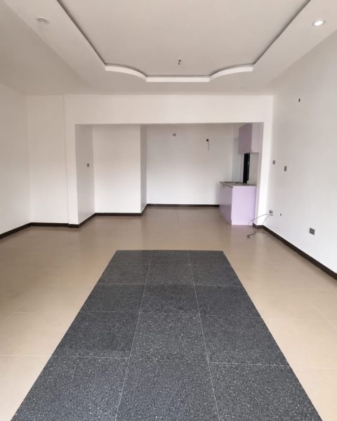 1 Bedroom Flat with 24/7 Power Supply, Open Plan Kitchen and Visitors Toilet