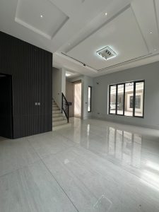 5 Bedroom Terrace With 2 BQs.