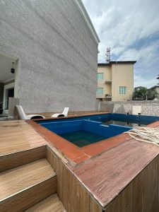5 Bedroom Terrace With 2 BQs.