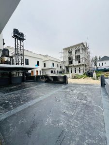5 Bedroom Fully Detached Duplex With Bq, penthouse, and swimming pool.