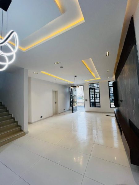 5 Bedroom Fully Detached Duplex With Bq, penthouse, and swimming pool.