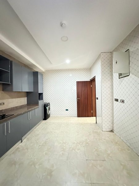 4-BEDROOMS TERRACE DUPLEX