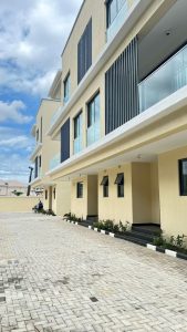 5 bedroom terrace duplex in a mini estate