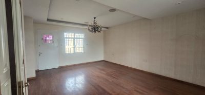 5-bedroom detached house on 3 floor with a garage , Study and swimming pool
