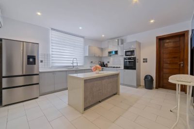 3 Bedroom fully furnished and serviced apartments