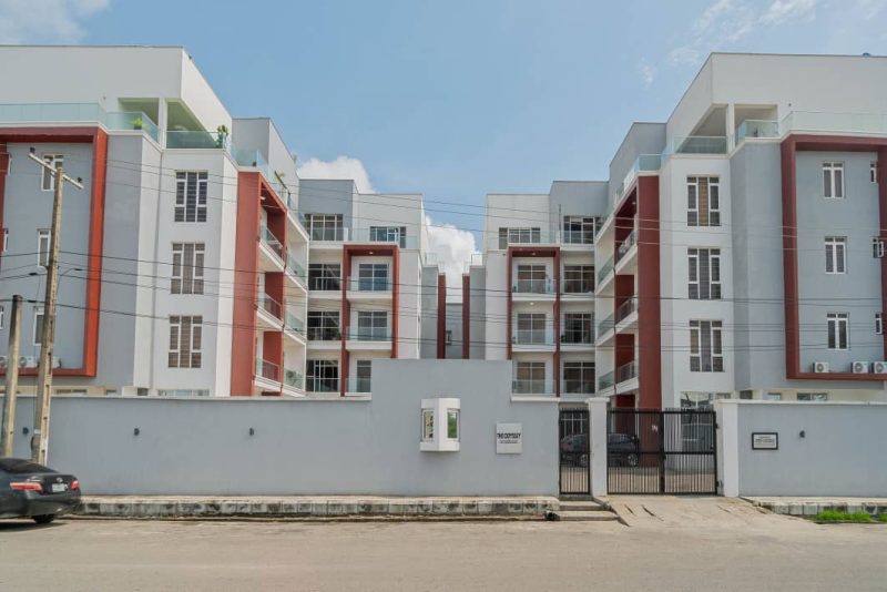 3 Bedroom fully furnished and serviced apartments