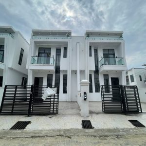 4 bedroom Semi detached with bq