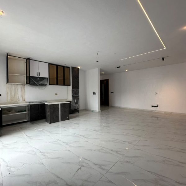 3 Bedroom Apartment with Gym, Lounge, Swimming pool and Water treatment