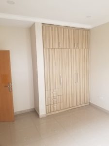 4 bedroom detached house with mini flat BQ.