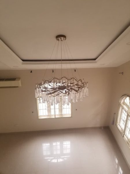 4 bedroom detached house with mini flat BQ.