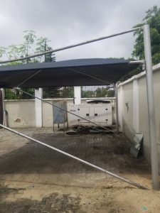 4 bedroom detached house with mini flat BQ.