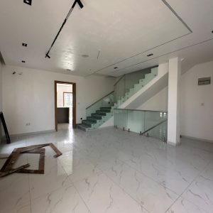 4 Bedroom terrace duplex with BQ, Swimming pool and Water treatment