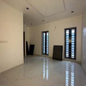 4 Bedroom terrace duplex with BQ, Swimming pool and Water treatment