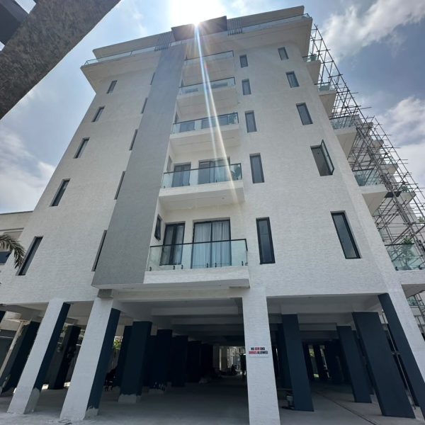 2 Bedroom Apartment with Gym, Lounge, Swimming pool and Water treatment