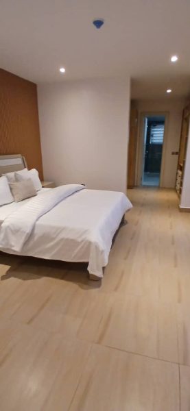 3 BEDROOM FULLY FURNISHED APARTMENT