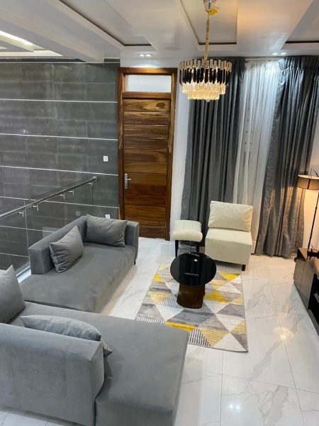 1 BEDROOM MINI FLAT TOP FLOOR