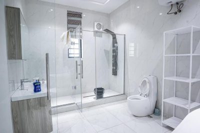 1 BEDROOM MINI FLAT TOP FLOOR