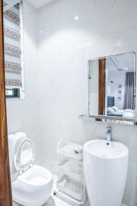 1 BEDROOM MINI FLAT TOP FLOOR