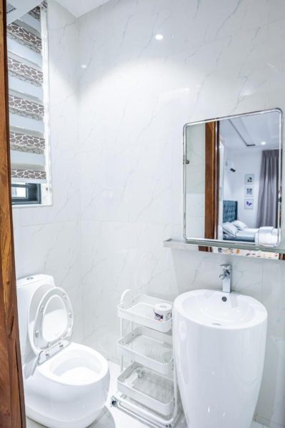 1 BEDROOM MINI FLAT TOP FLOOR