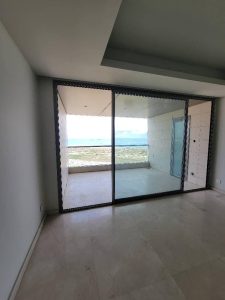 2 BEDROOM APARTMENT WITH SWIMMING POOL AND GYM HOUSE