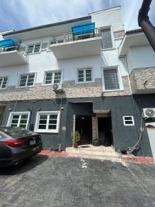 Furnished 2 Bedroom Apartment in Lekki Lagos