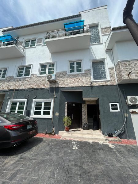 Furnished 2 Bedroom Apartment in Lekki Lagos