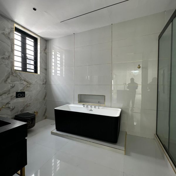 Luxury 5 Bedroom Semi-Detached Duplex with BQ, Swimming Pool & Cinema for Sale in Lekki Phase 1