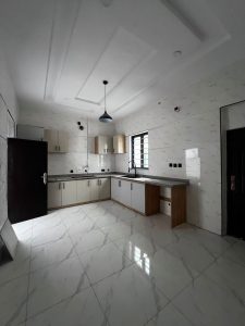 4 Bedroom Detached Duplex