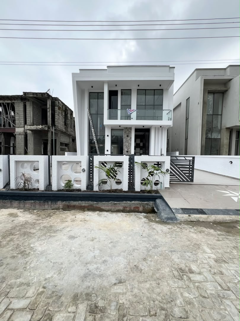 5 Bedroom Detached Duplex Ikota